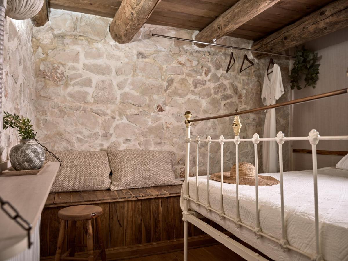 Vafias Villa - Tranquil Location, Ideal For Large Groups, By Zantewize Lithakia  Luaran gambar